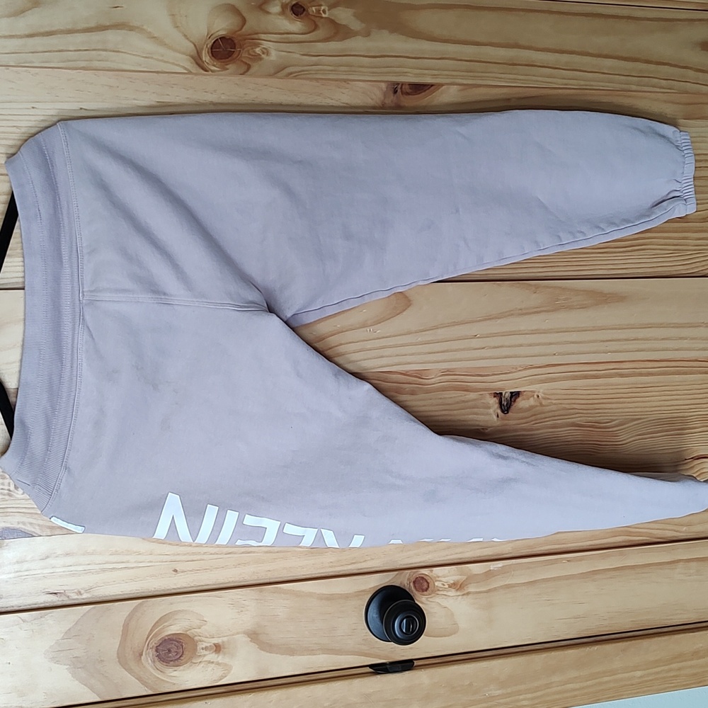 Sweatpants - Picture 7 of 8
